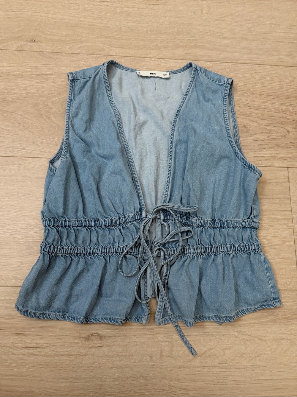Mango Lyocell Top with Tied Closure